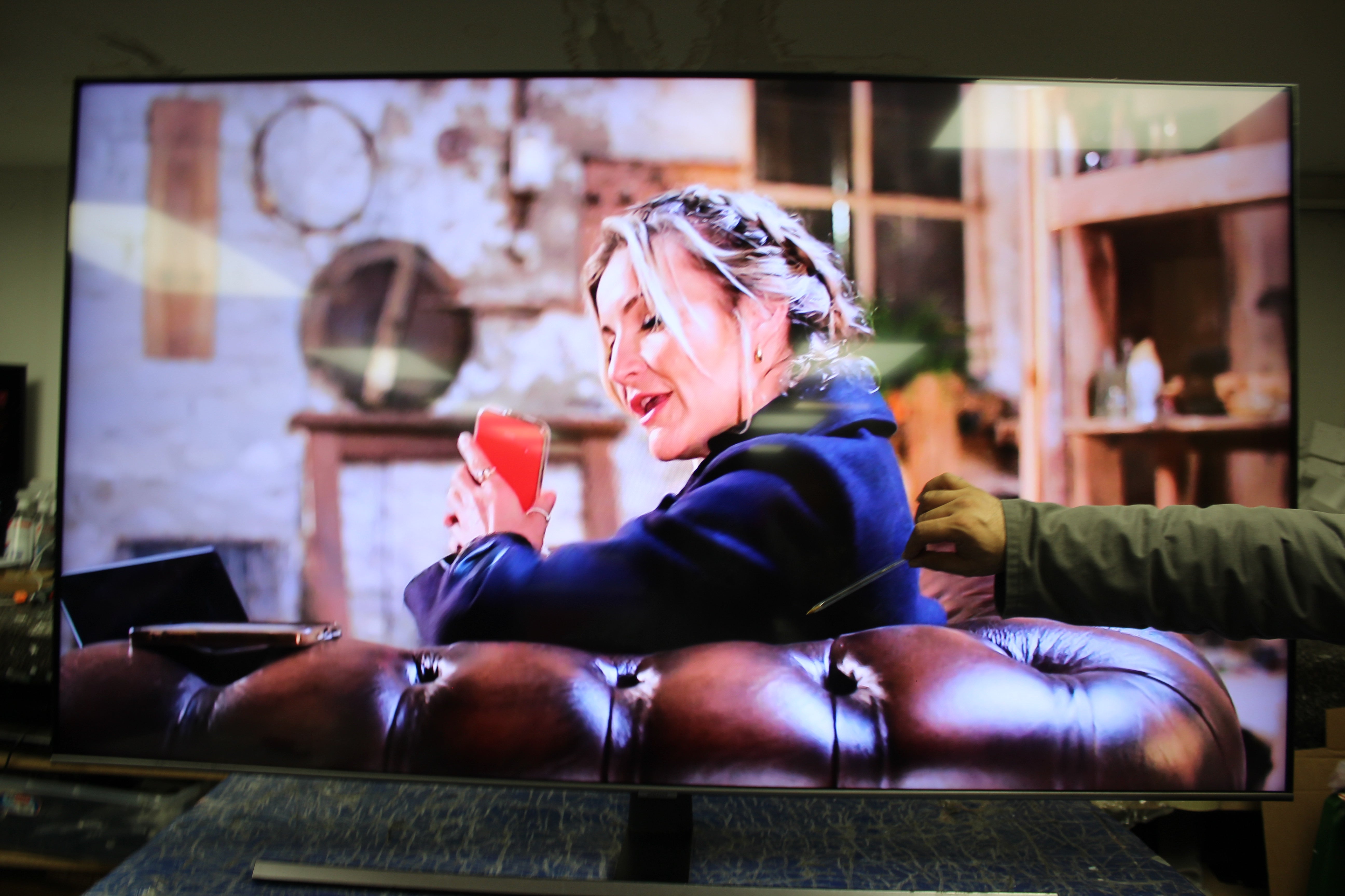 65" Samsung QE65Q75TATXXU Quantum 4K UHD HDR QLED TV